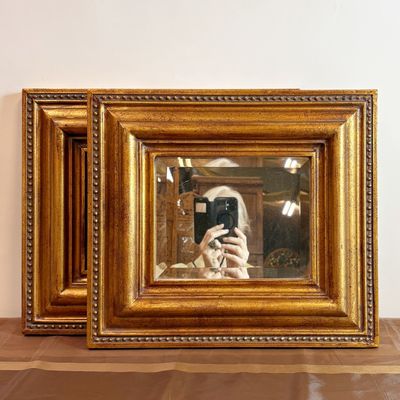 Pareja de Espejos Dorados