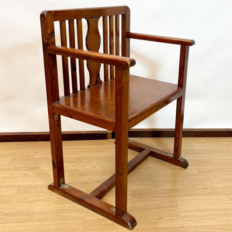 Sillón Antiguo de Madera
