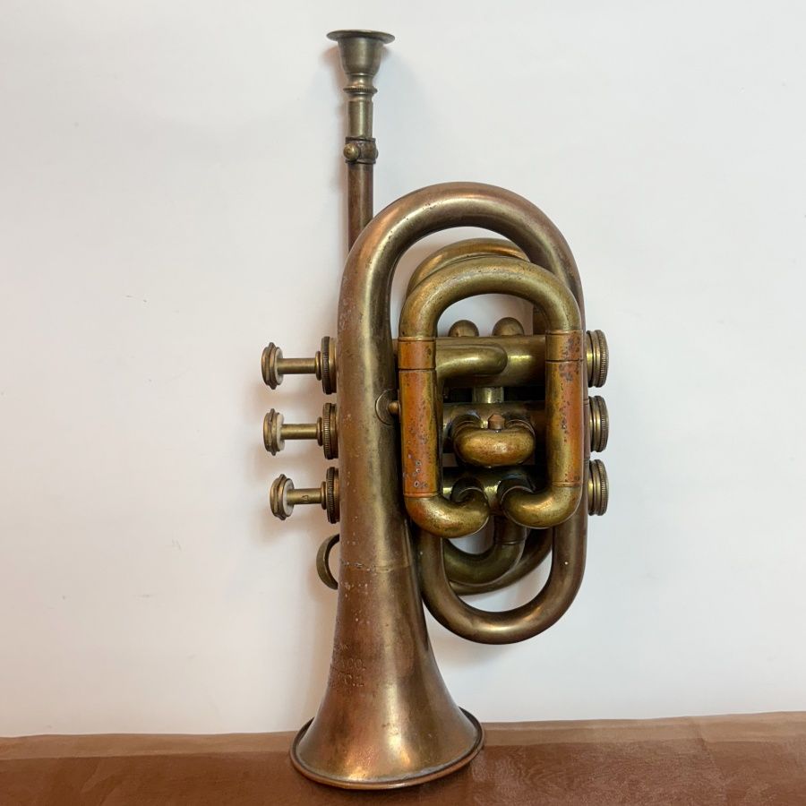 Trompeta de Bolsillo Bessons & Co