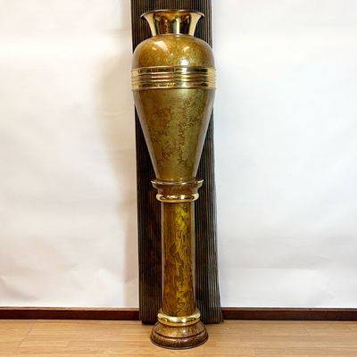 Tinaja con columna de la Casa Ciate