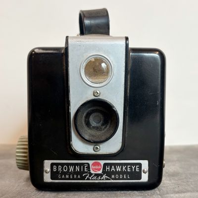 Kodak Brownie Hawkeye Flash Model