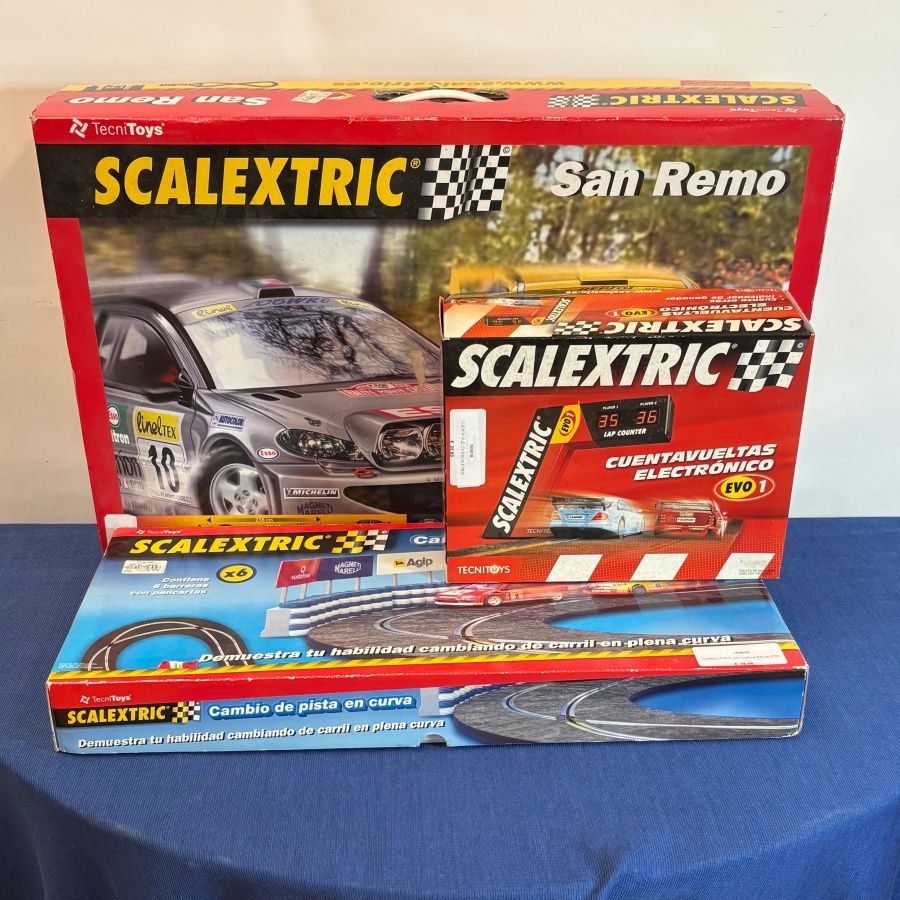 Lote Tres Cajas Scalextric