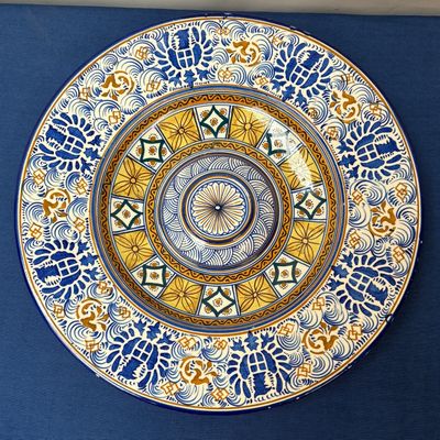 Plato Decorativo de Cerámica Plato Decorativo de Cerámica