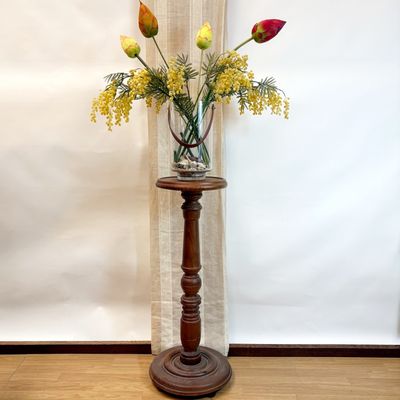 Pedestal de Madera Pedestal de Madera