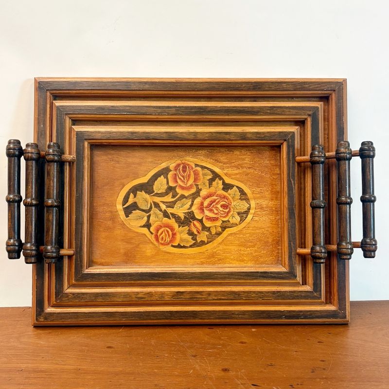 Juego de Tres Bandejas de Madera