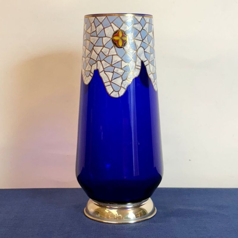 Jarrón Decorativo de Vidrio Azul Jarrón Decorativo de Vidrio Azul