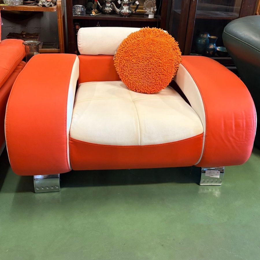 Sillón de Diseño Futurista Sillón de Diseño Futurista