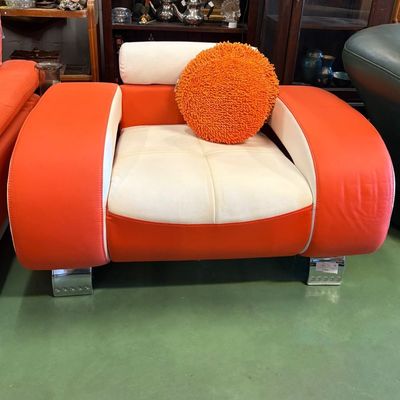 Sillón de Diseño Futurista Sillón de Diseño Futurista