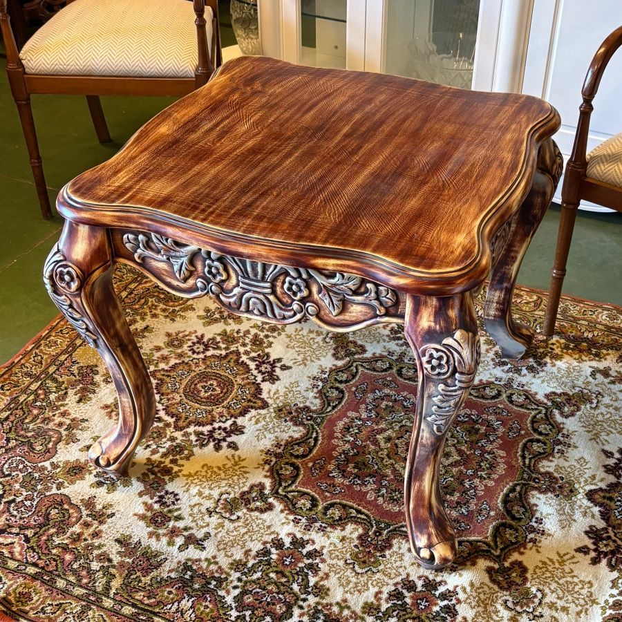 Mesa Auxiliar de Madera Maciza Mesa Auxiliar de Madera Maciza