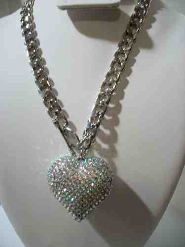 20&quot; Bling silver chain link necklace heart rhinestones
