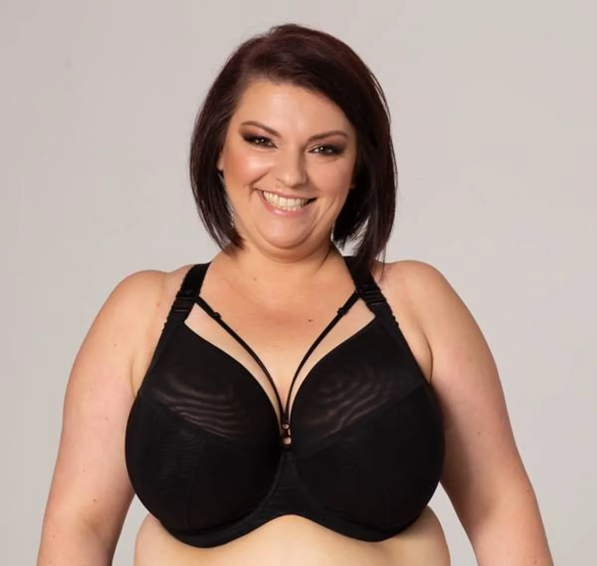 EWA MICHALAK FB PLUNGE GRAAL