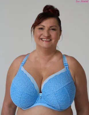 EWA MICHALAK FB PLUNGE DE MON