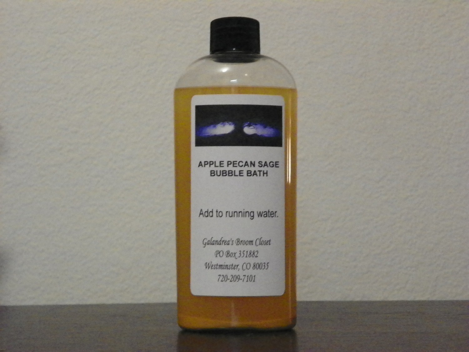 Apple Pecan Sage Bubble Bath