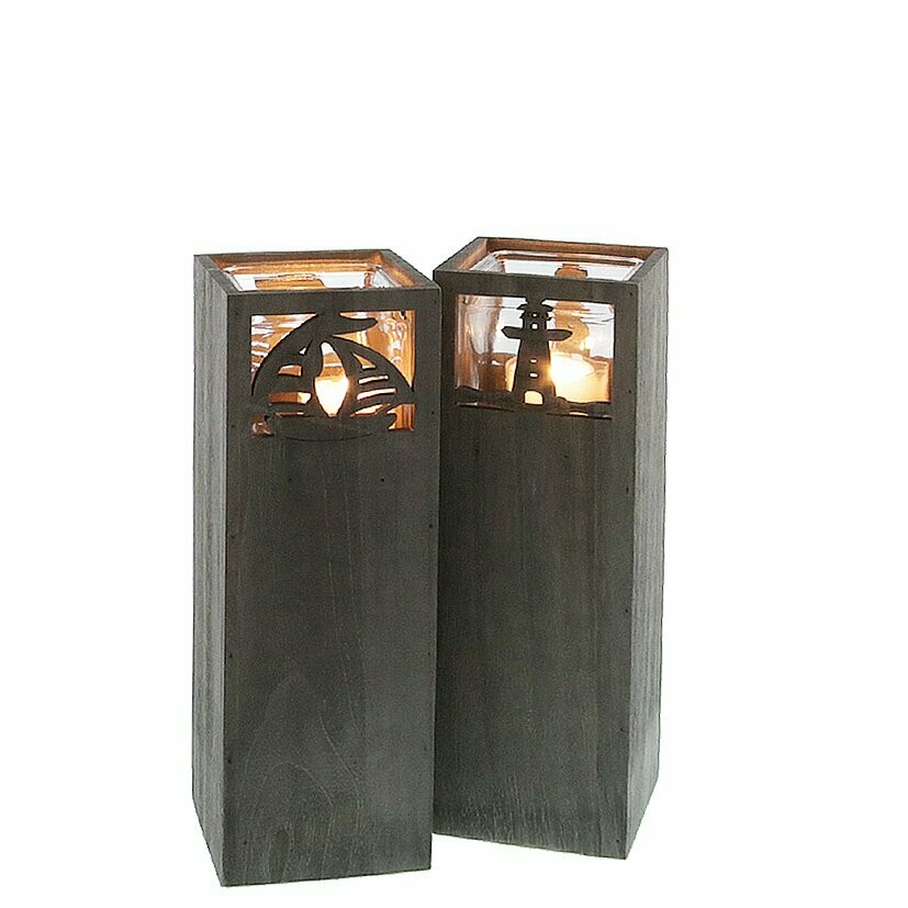 Windlicht 'Boot/ Leuchtturm', 2 sort., Holz, grau gewischt, ca. 12 x 12 x 36 cm H mit klarem Glaseinsatz, (Glas ca. 10 x 10 x 10 cm)