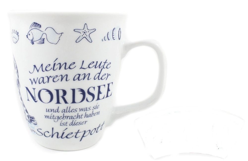 Großer Rondobecher Nordsee Schietpott, Aquarelldesign, Weiß mit Blauem Muster, Kaffeetasse mit Muschel und Seestern Motiv