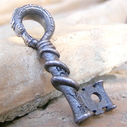 Horse Head Key Viking Pendant