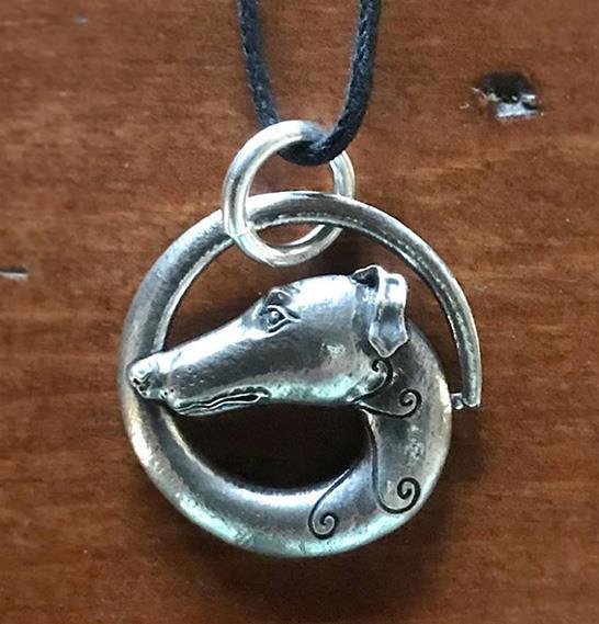 Galgo Loop Pendant