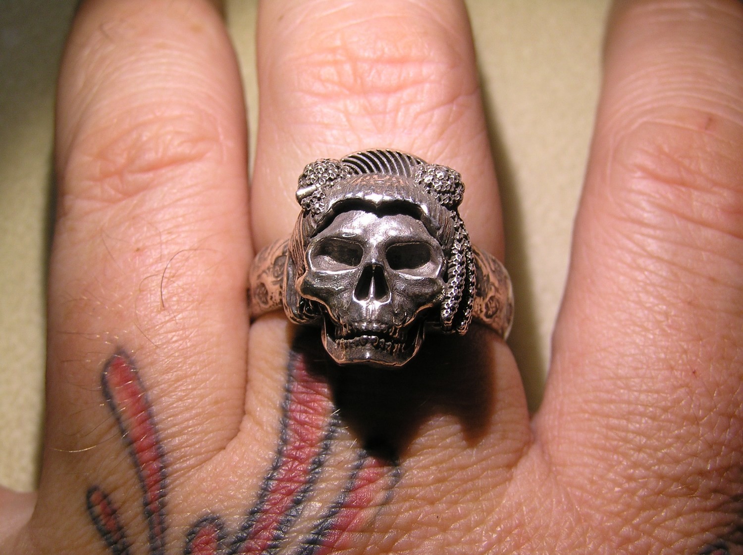 Dead Geisha Skull Ring