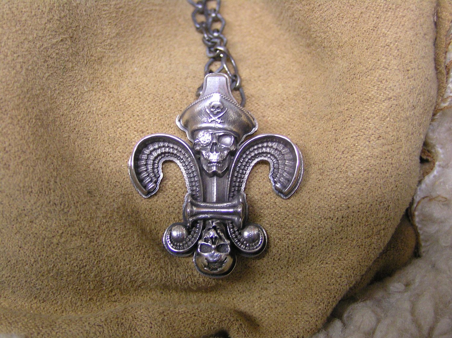 Pirate Fleur di Lis Pendant