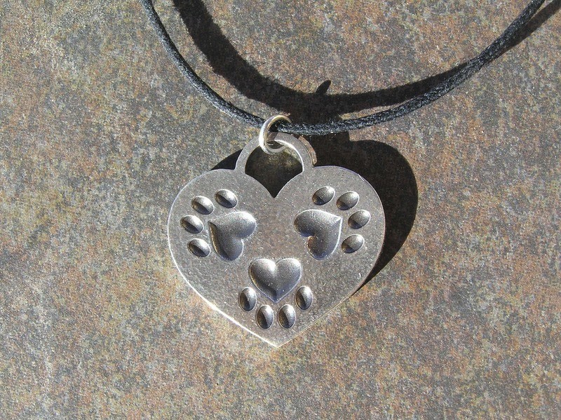TriPaw Heart Pendant