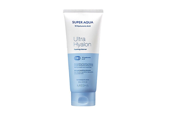 Пенка увлажняющая для лица MISSHA Super Aqua Ultra Hyalron Foaming Cleanser, 200 мл