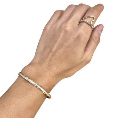 Solid 14K Yellow Gold Hawaiian Heirloom Cuff Bracelet Hawaii