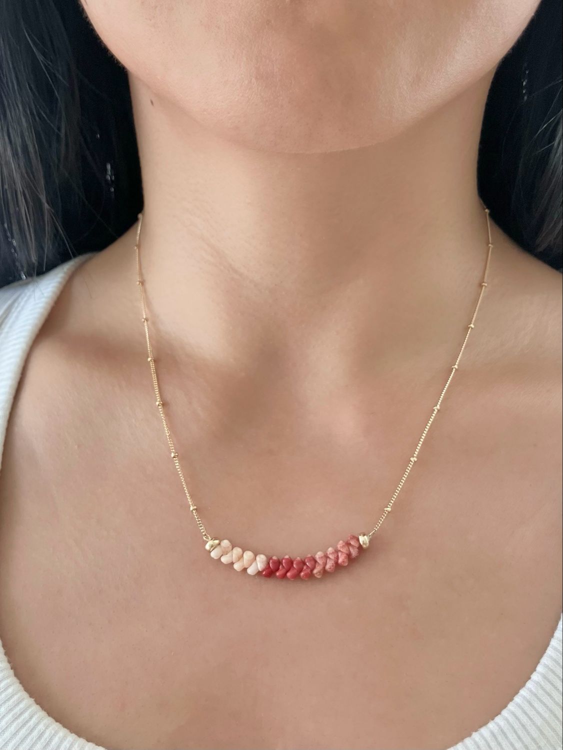 Rare 14K Yellow Gold Kahelelani Shell Necklace Herringbone Ombré Color