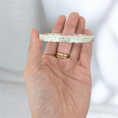 Hawaiian Heirloom Bangle Bracelet Plumeria Maile 8mm Sterling Silver Keiki Children Baby Bangle