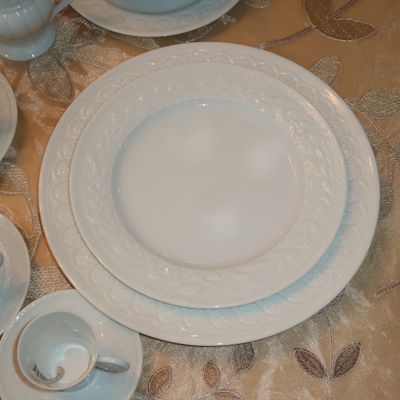 LOUVRE -SALAD PLATE
