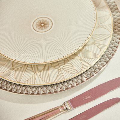 MALMAISON IMPERIALE -PORCELAIN DINNER PLATE GOLD FINISH