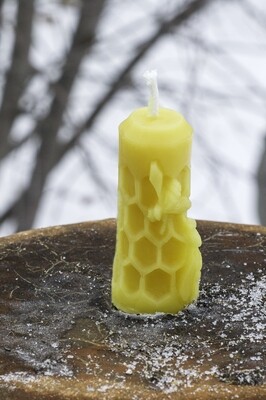 Candle: Bee On Comb small fancy votive