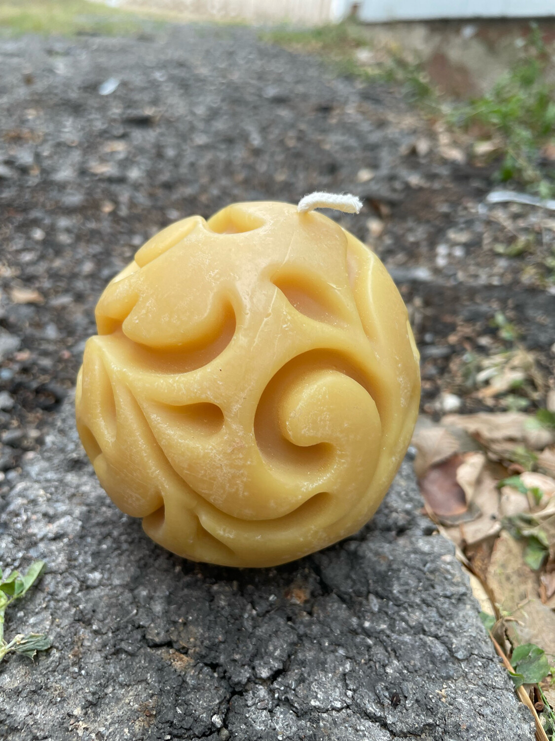 Candle: Round Caste Design