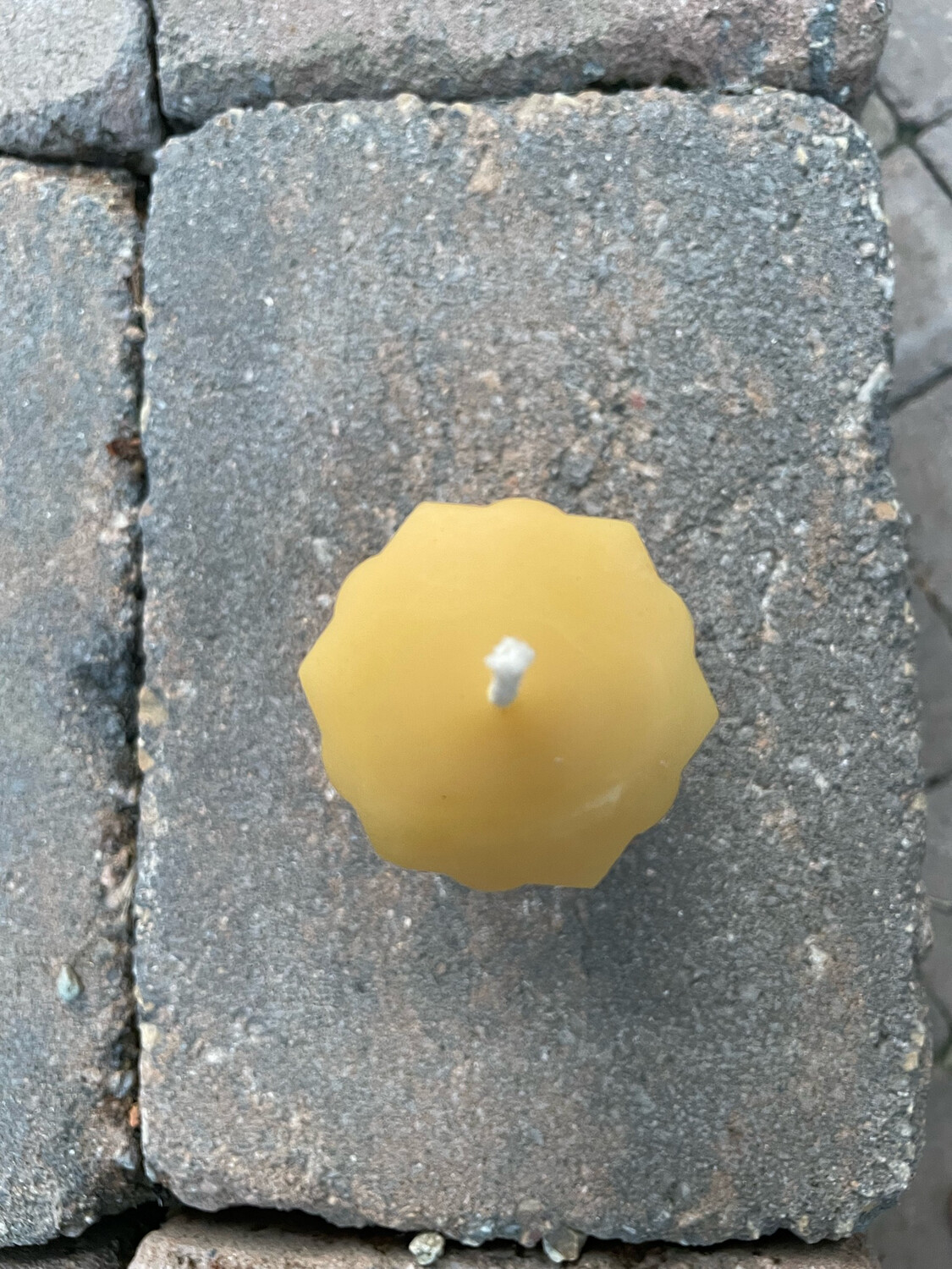 Candle: Starburst Pillar