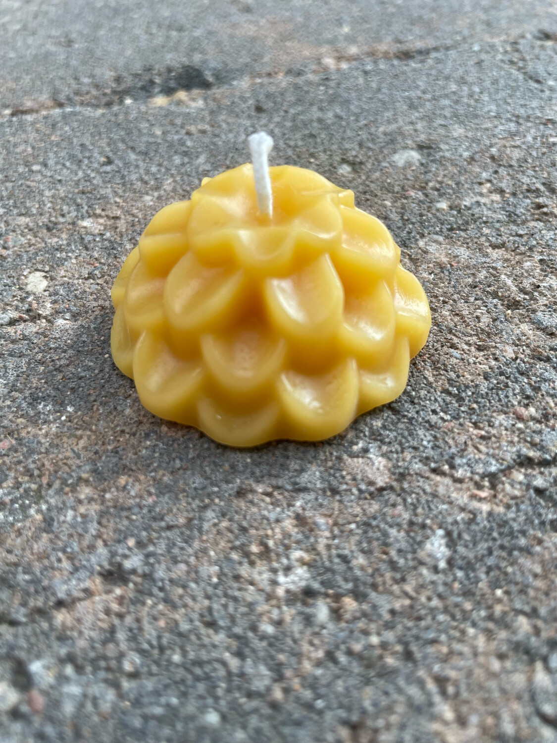 Candle: Floating Mum