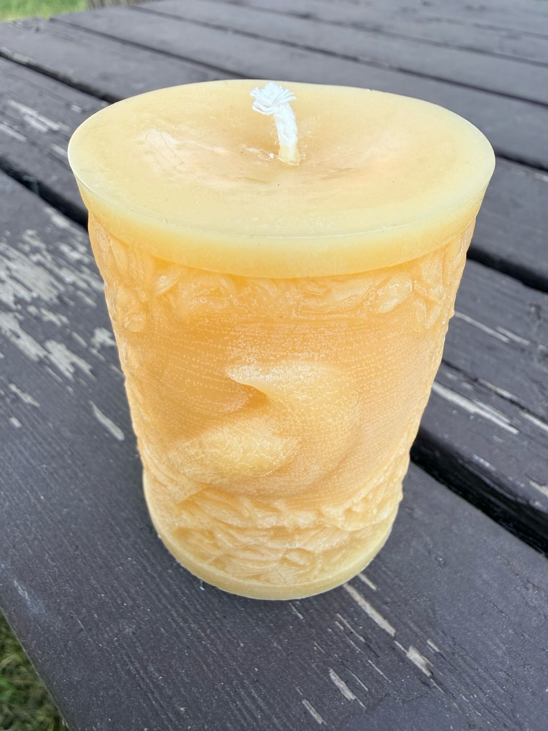 Candle: Bird In Circle, Pillar Med