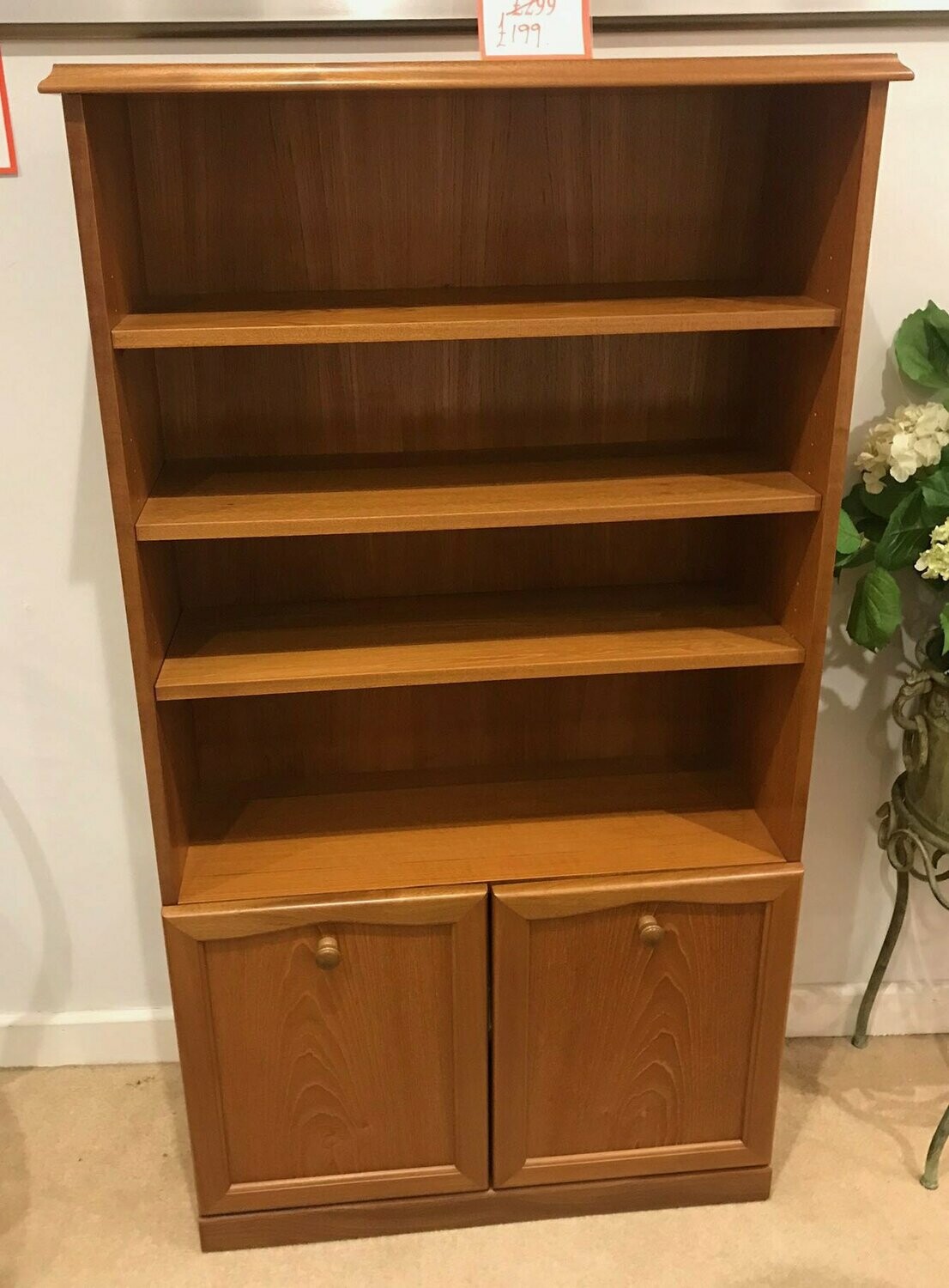 CLEARANCE Sutcliffe 2 Door Bookcase £199