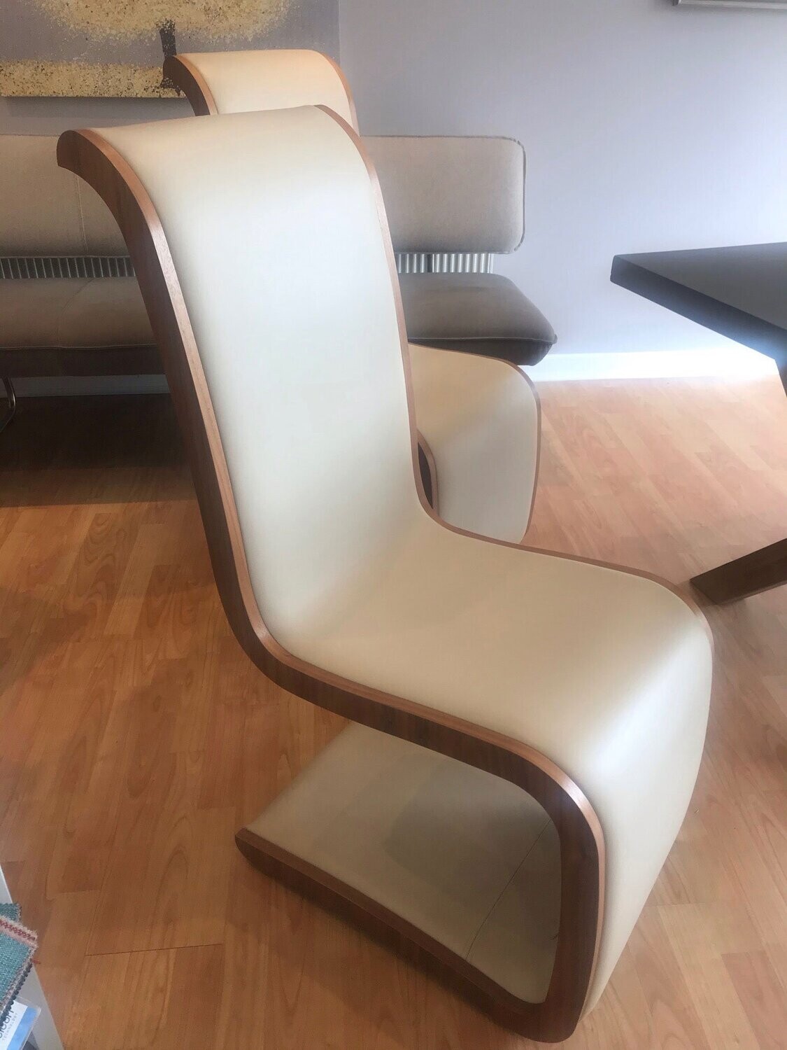 CLEARANCE 3 x Tom Schneider Curl Leather Dining Chair £2679