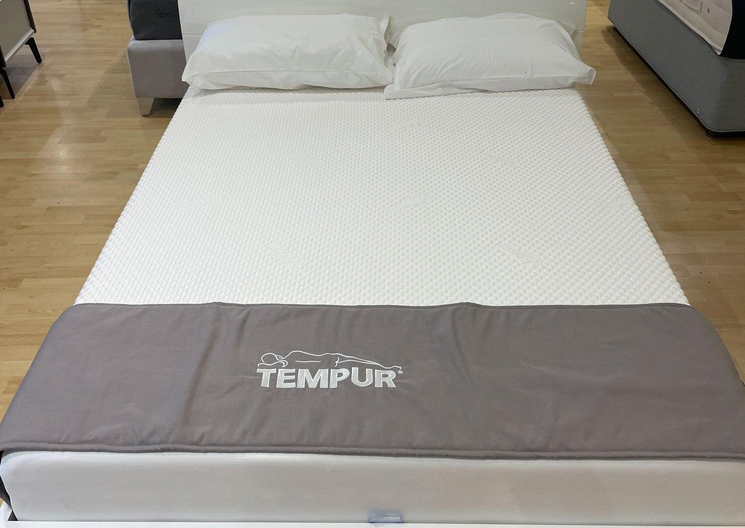Tempur mattress clearance sale deals