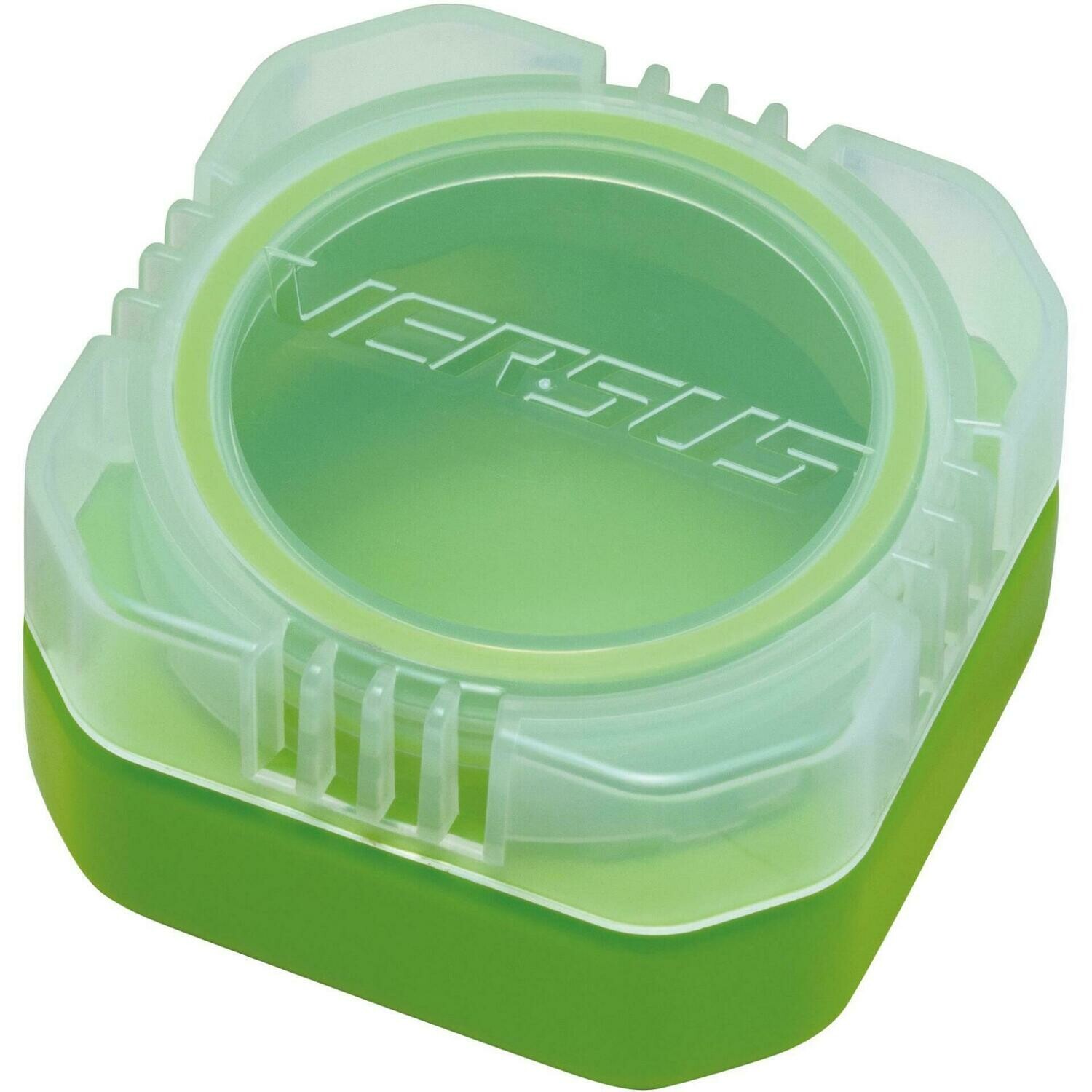 Meiho VS-L 415 - Liquid Worm Box (6 x 6 x 3,5 cm)