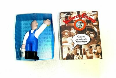 1989 Vivid ~ Wallace & Gromit Ltd ~ Mini Figures ~ WALLACE WASHING WINDOWS