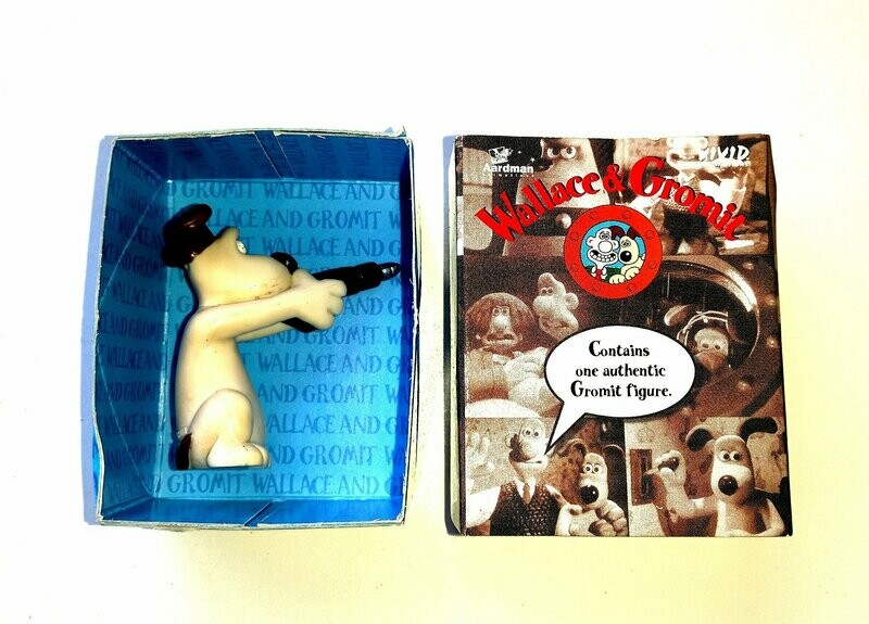 1989 Vivid ~ Wallace & Gromit Ltd ~ Mini Figures ~ GROMIT'S GUN