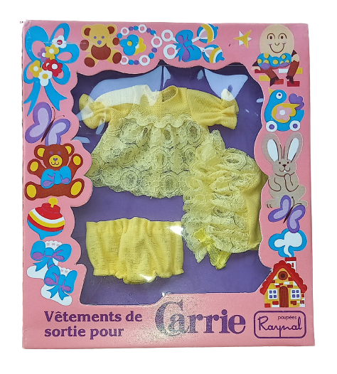 Carrie Dolls Palitoy NURSERY OUTFITS FOR CARRIE New on Card