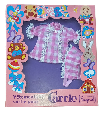 Carrie Dolls Palitoy NURSERY OUTFITS FOR CARRIE New on Card