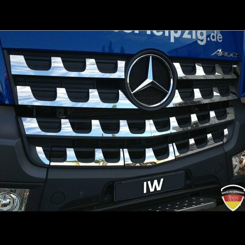 Kühlergrillapplikation aus Edelstahl Kühlergrillapplikation aus Edelstahl