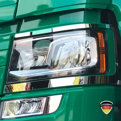 Scheinwerfereinrahmung Scania S/R