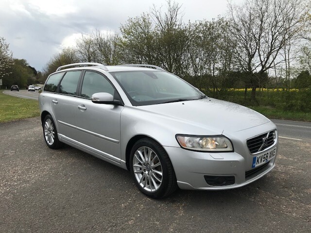 Volvo V50 2.0D SE LUX NAV 2008 82k Silver Volvo V50 2.0D SE LUX NAV 2008 82k Silver