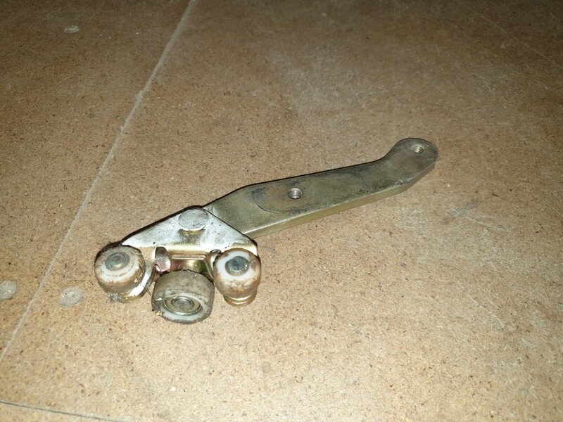 Vw t4 bottom roller arm late t4