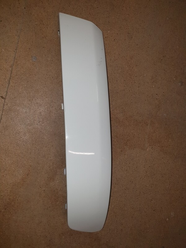 Vw t5 front bumper trim r902 passenger side