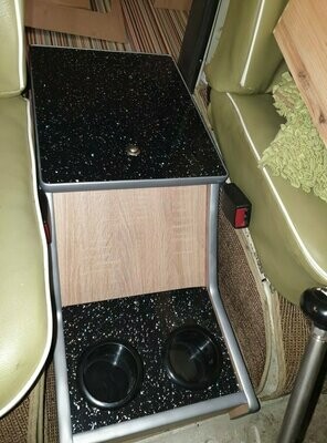 VW BAY CENTER CONSOLE WITH CUP HOLDERS....COLLECTION ONLY