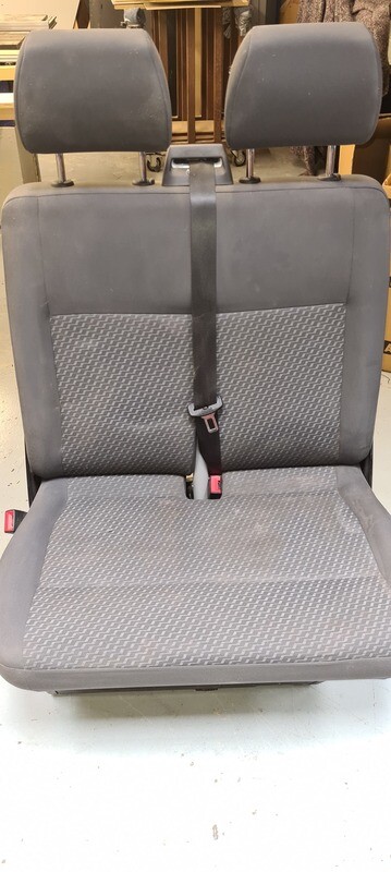T5 FIXED DOUBLE SEAT IN TASSIMO